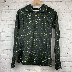 Under Armour 1/4 zip long sleeve shirt